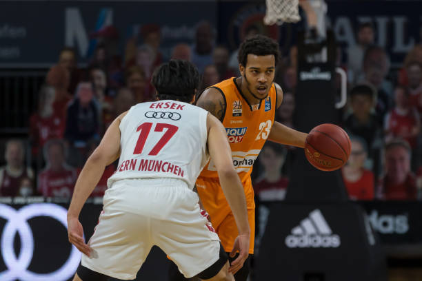 衣进行特别 衣进行特别