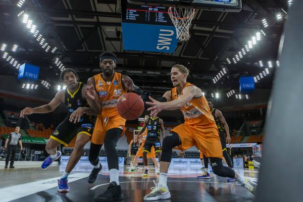 虽然本赛季 虽然本赛季